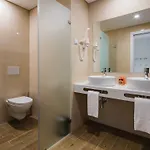Szálloda Mh 4*