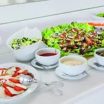 Mh佩尼切酒店 4* 佩尼契
