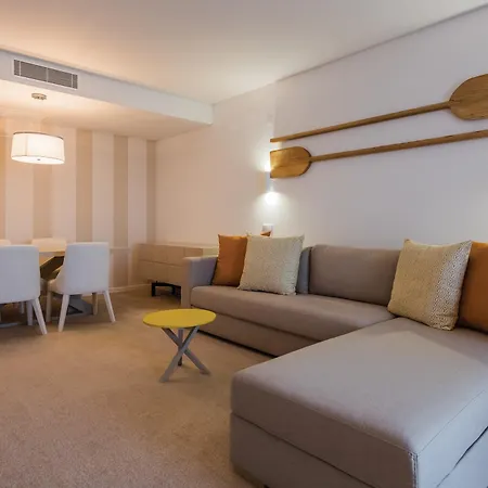 Mh Hotel 4*
