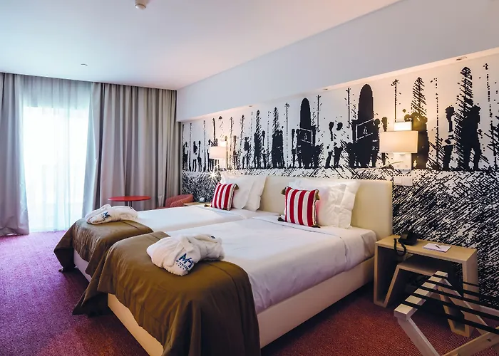 Hotel Mh