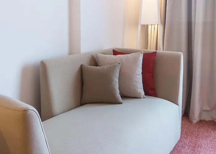 Hotel Mh 4*